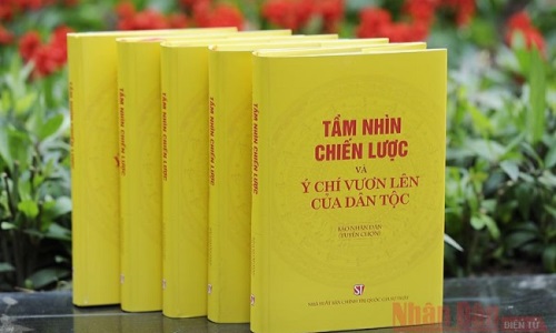 Ra mắt cuốn sách “Tầm nhìn chiến lược và ý chí vươn lên của dân tộc”